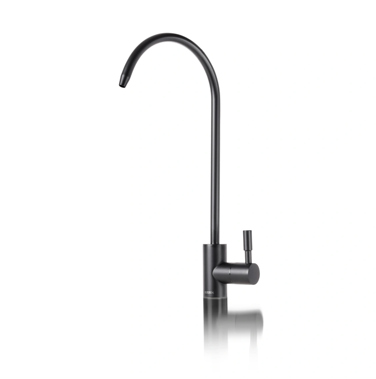 Bathroom faucet black